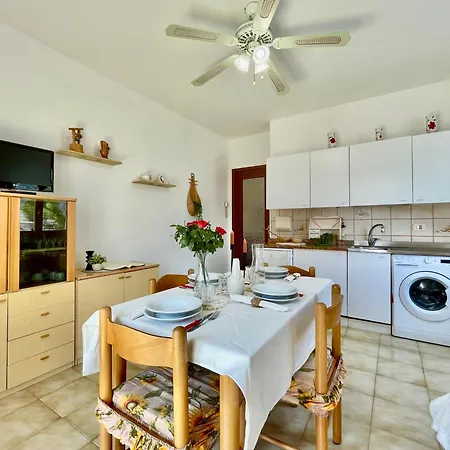 Apartament 2 Locali A 600 Mt Dal Mare - Free Parking Ceriale