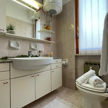 2 Locali A 600 Mt Dal Mare - Free Parking Apartament