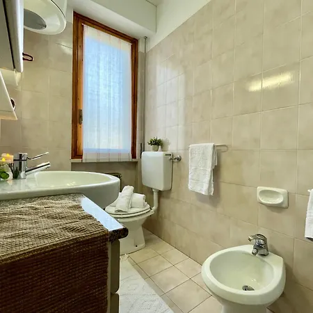 2 Locali A 600 Mt Dal Mare - Free Parking Apartman