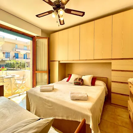 Apartman 2 Locali A 600 Mt Dal Mare - Free Parking