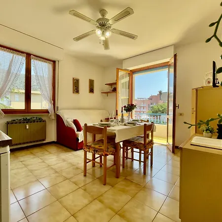 2 Locali A 600 Mt Dal Mare - Free Parking Apartman